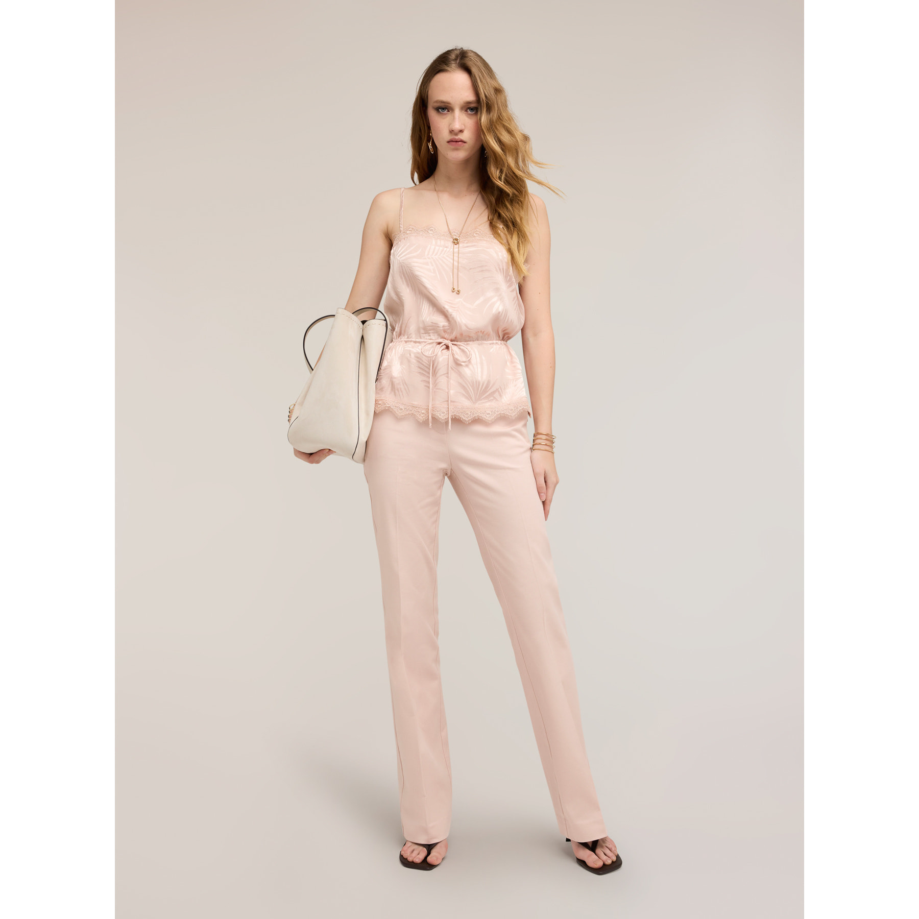 Motivi - Pantaloni flare in gabardina - Rosa cipria
