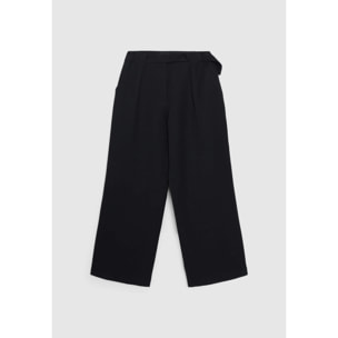 Pantaloni a palazzo con passanti