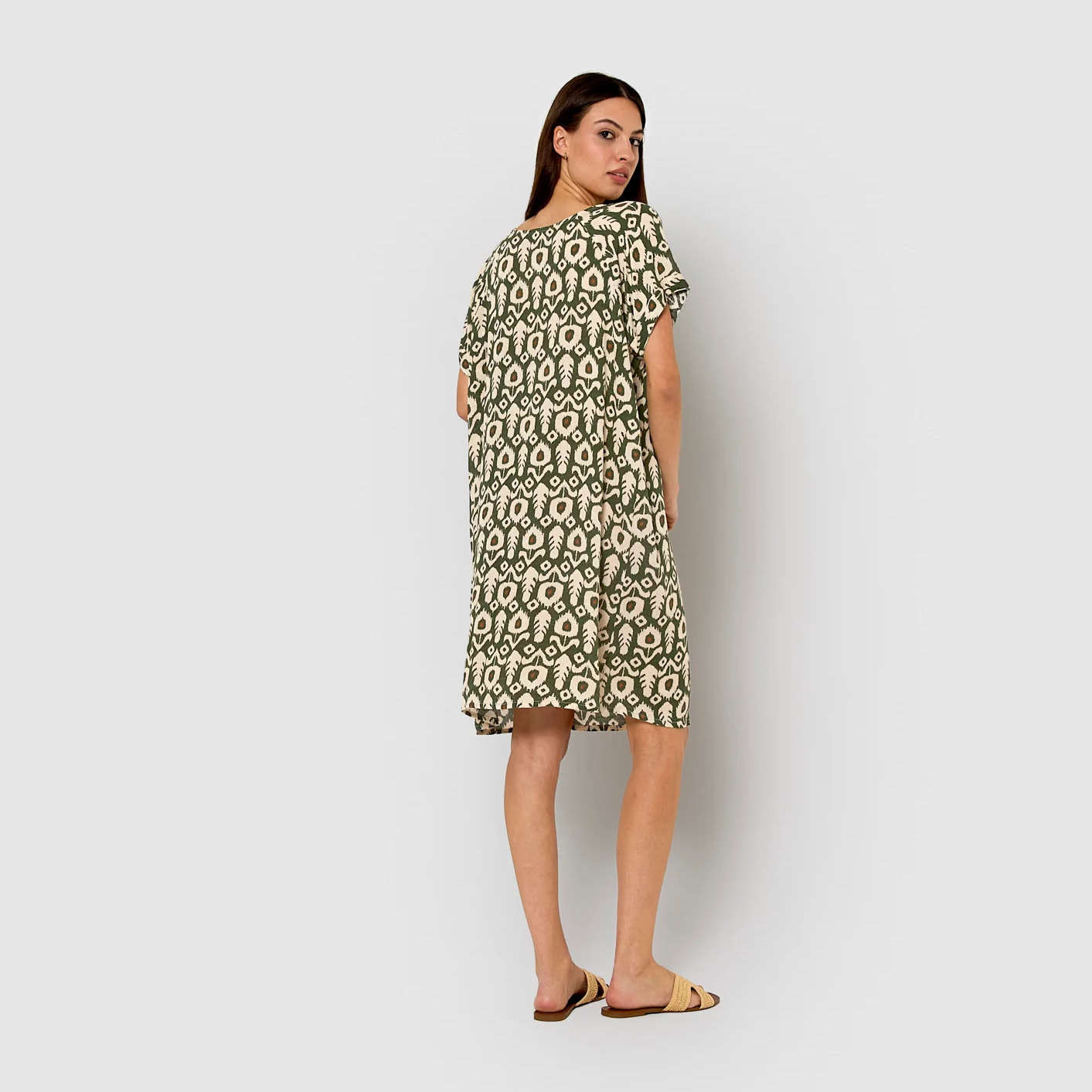 Vestido corto bambula detalles plisados kaia vercacería