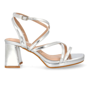 Sandalia de tacón para mujer elegante