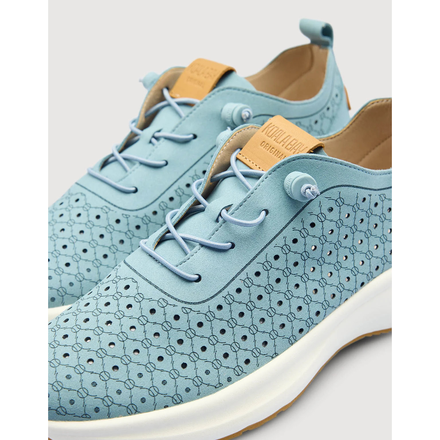 Sneaker Troquelado Azul - Layne