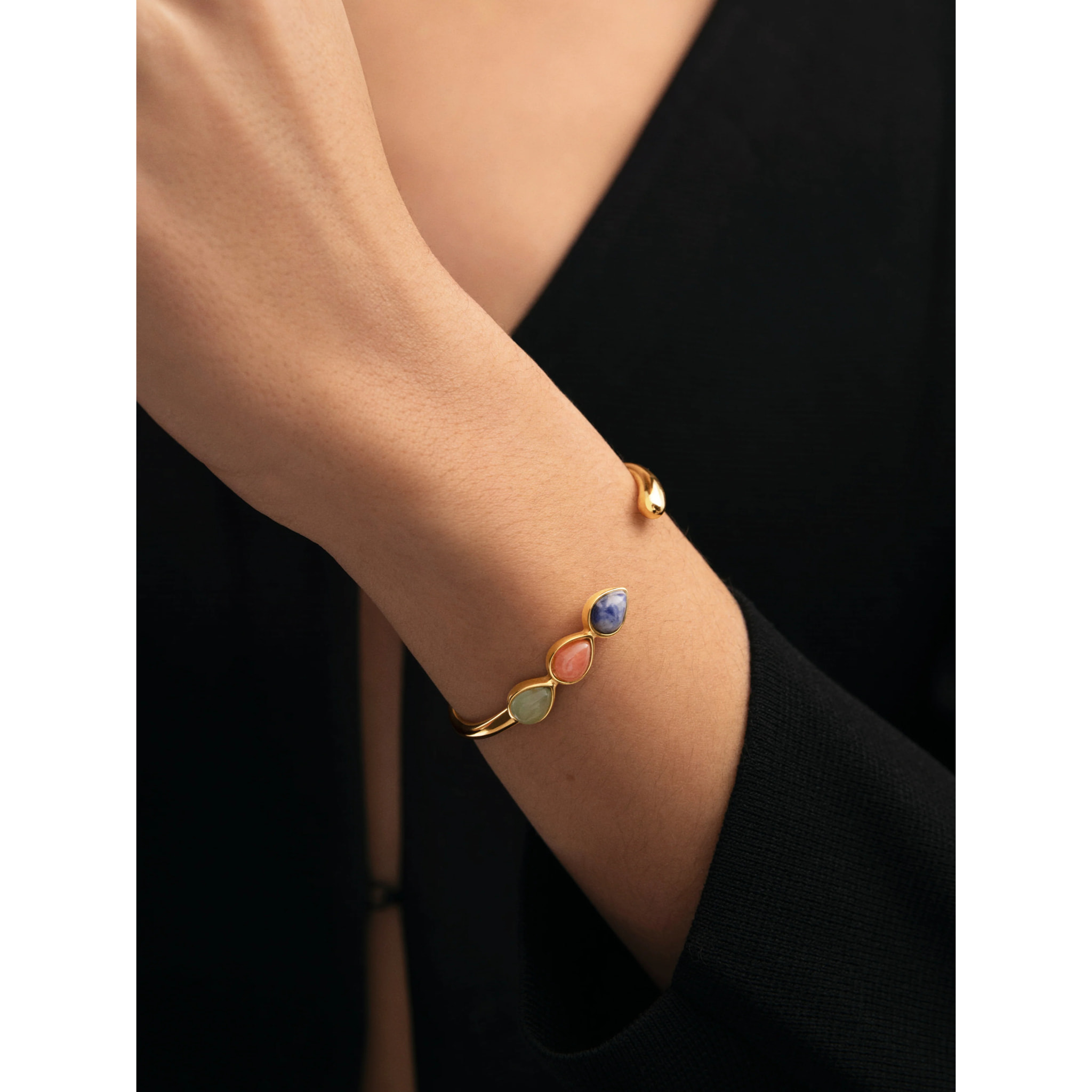 Brazalete Gota Stones Acero Baño Oro