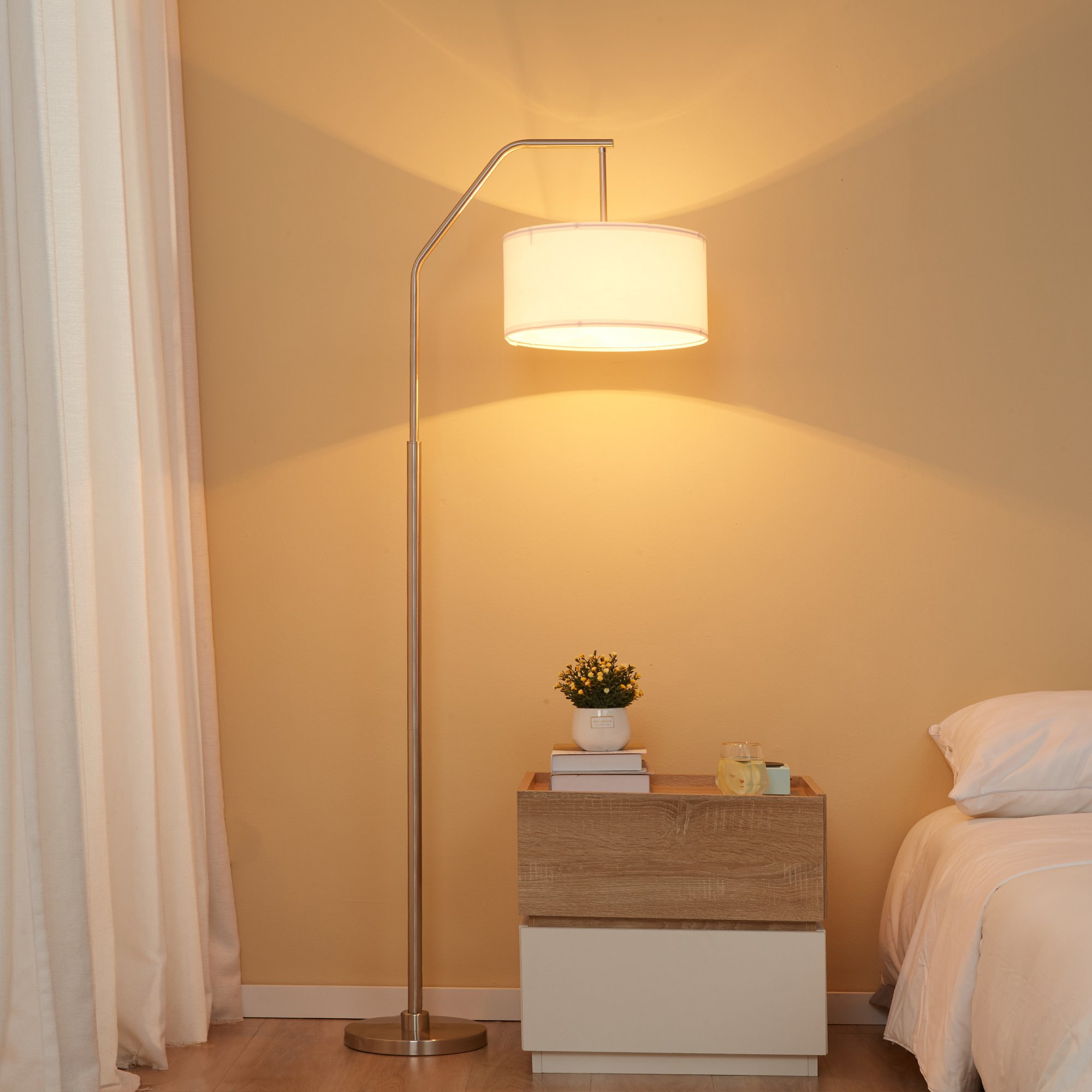 HOMCOM Lampada da Terra Moderna in Acciaio con Paralume in Tessuto, 65x33x158cm - Bianco