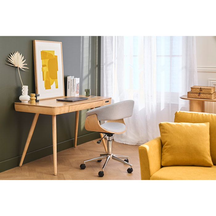 Chaise de bureau à roulettes design en tissu gris clair, bois clair et acier chromé OKTAV