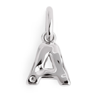 Charm Letter Organic in Argento