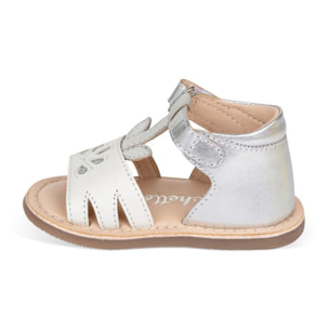 Sandalia Piel  Cabra. Velcro/Flores