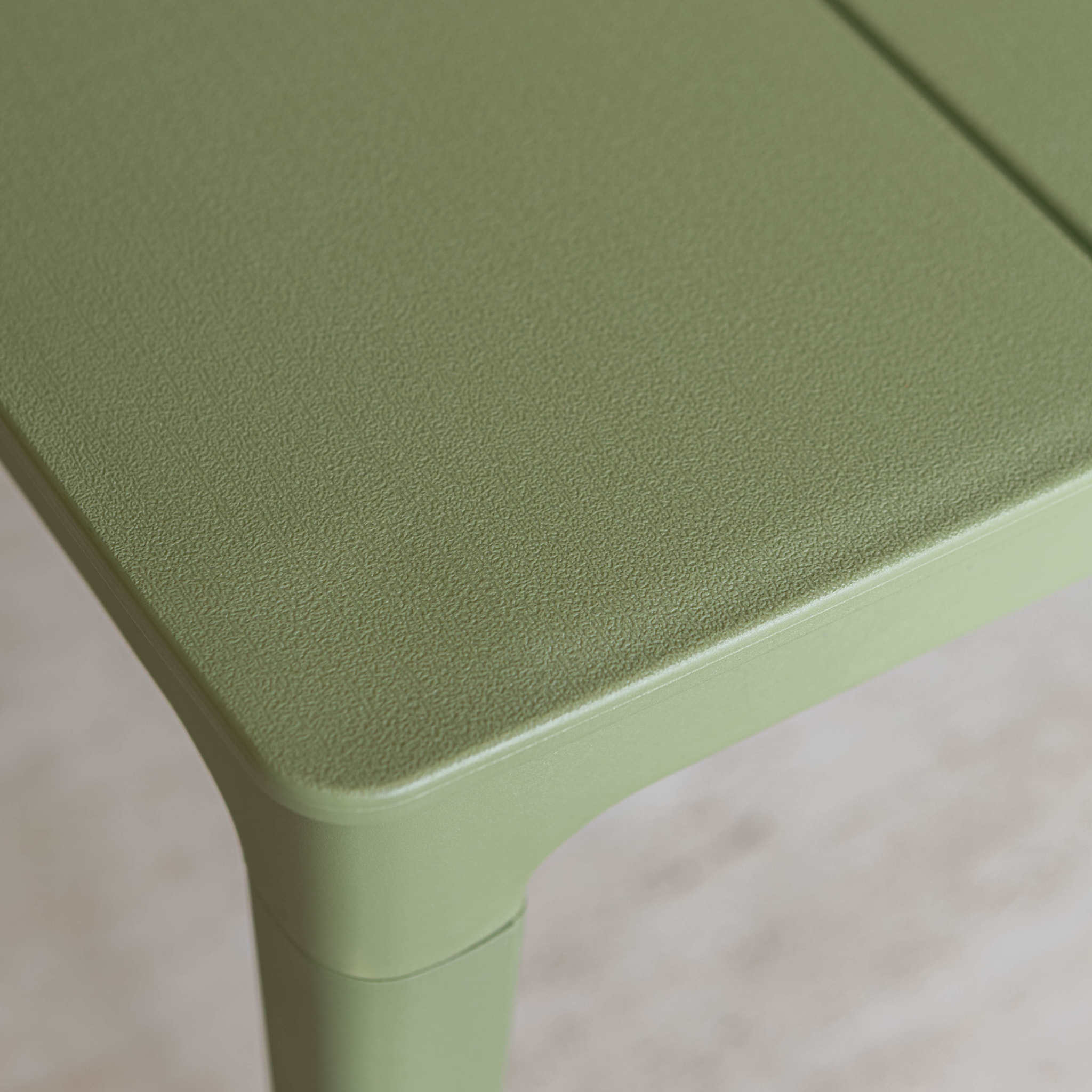 Salon de jardin 4 places en polypropylène vert  PATIO