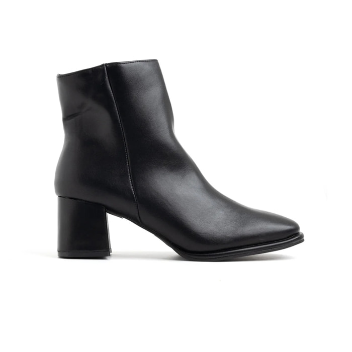 Tronchetto con punta squadrata - NERO