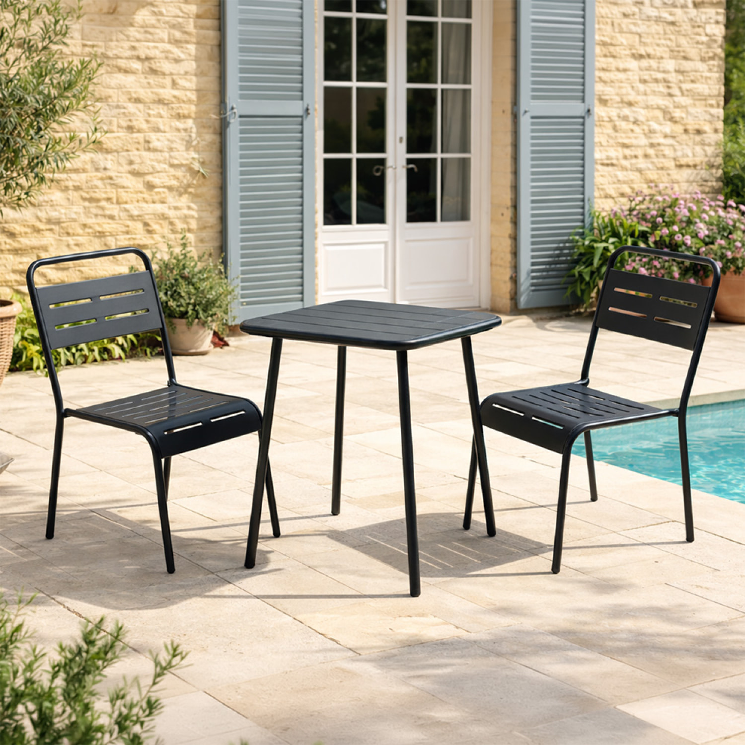 EVORA Ensemble table de jardin carrée et 2 chaises
