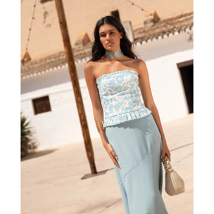 Top de mujer estilo corpiño con espalda entrelazada.