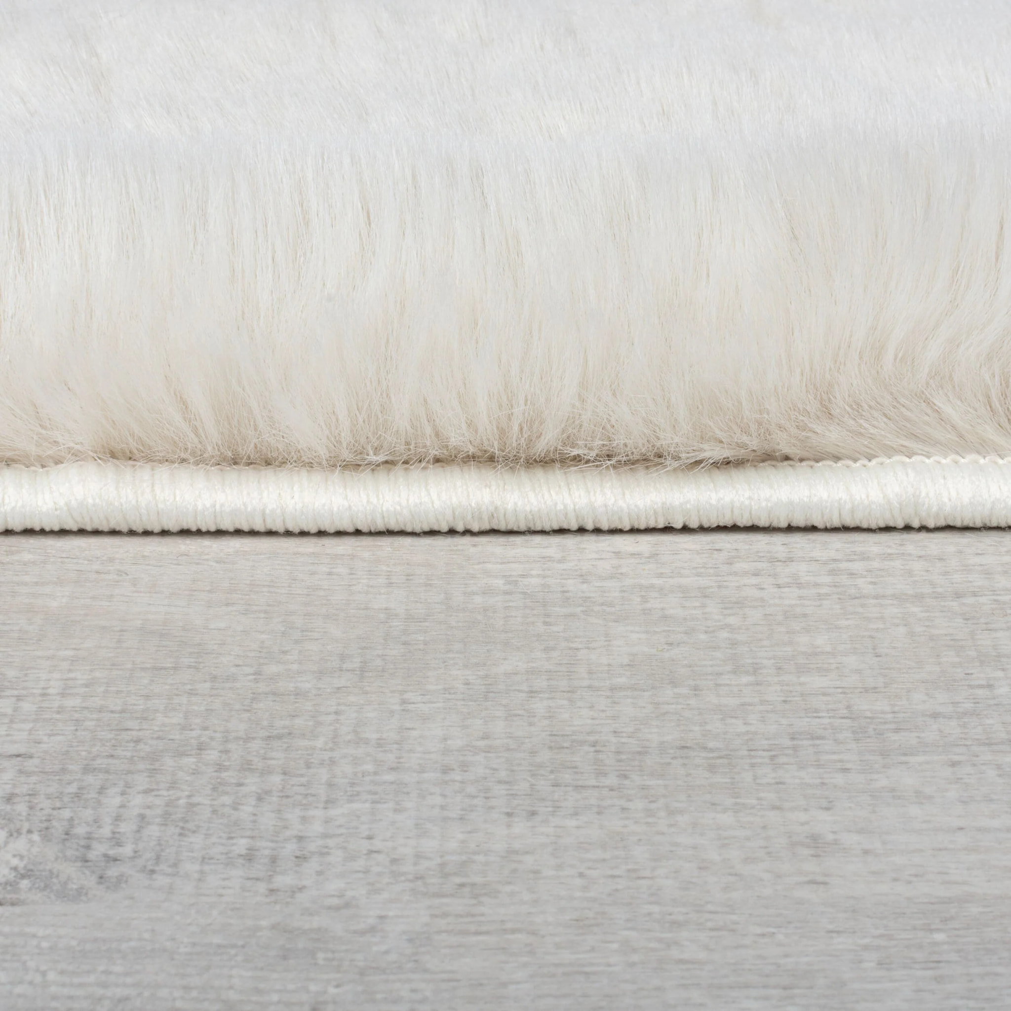 Tapis imitation fourrure IVY LUXURY