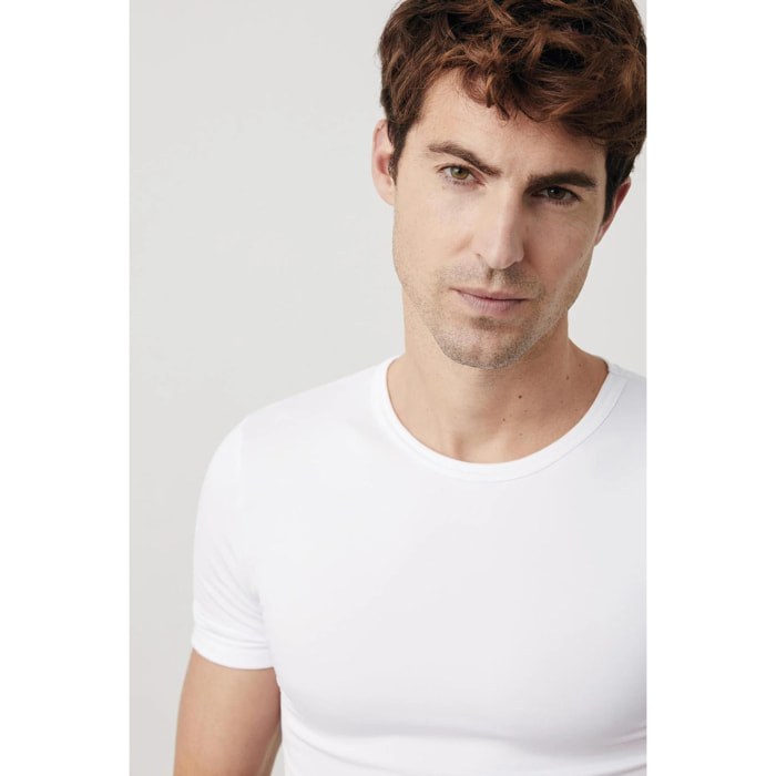 Maglia termica bianca a maniche corte
