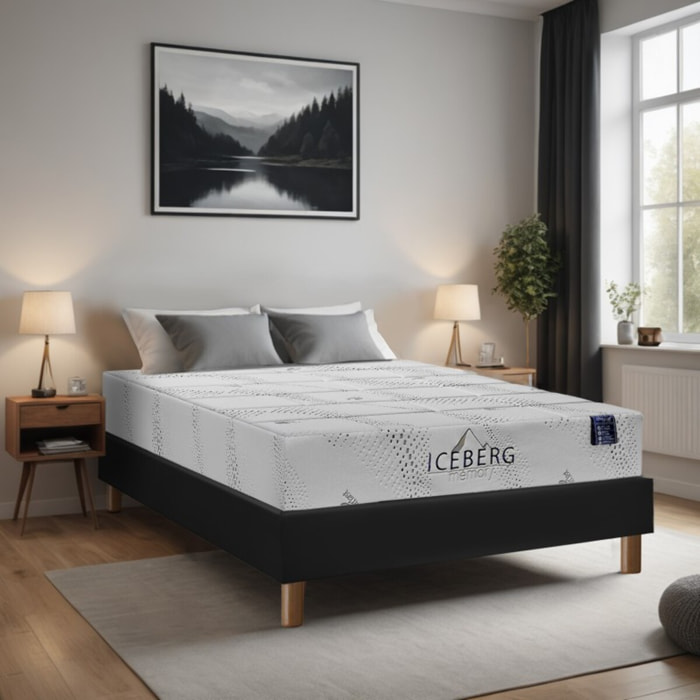 Ensemble Matelas Iceberg & sommier déco | 25 cm | Mémoire de forme et gel rafraîchissant | Cadre à lattes | Simili cuir | Noir