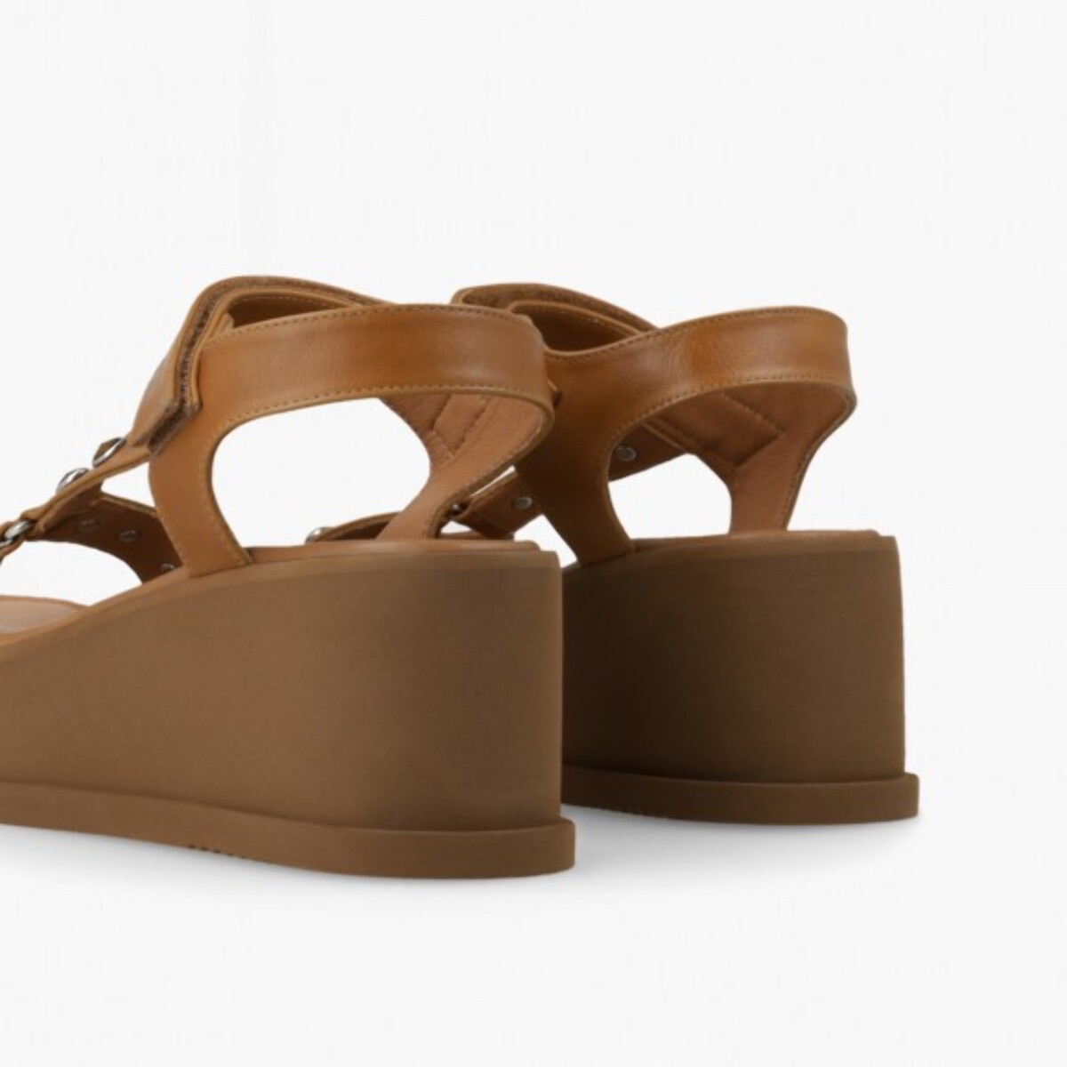 SANDALIAS MARRONES TUP5512