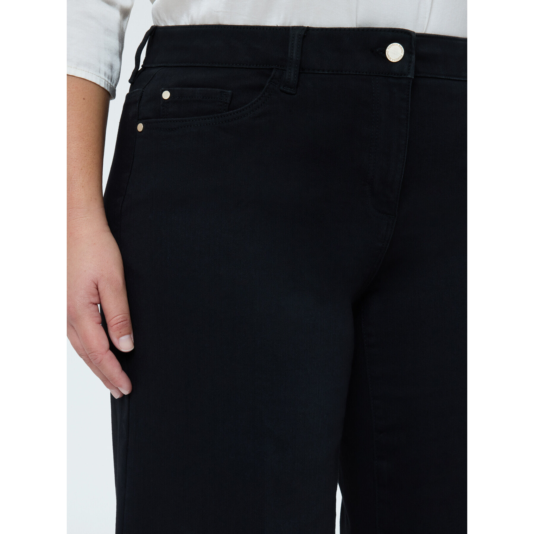 Fiorella Rubino - Jeans Wide Leg lavado total black - Negro