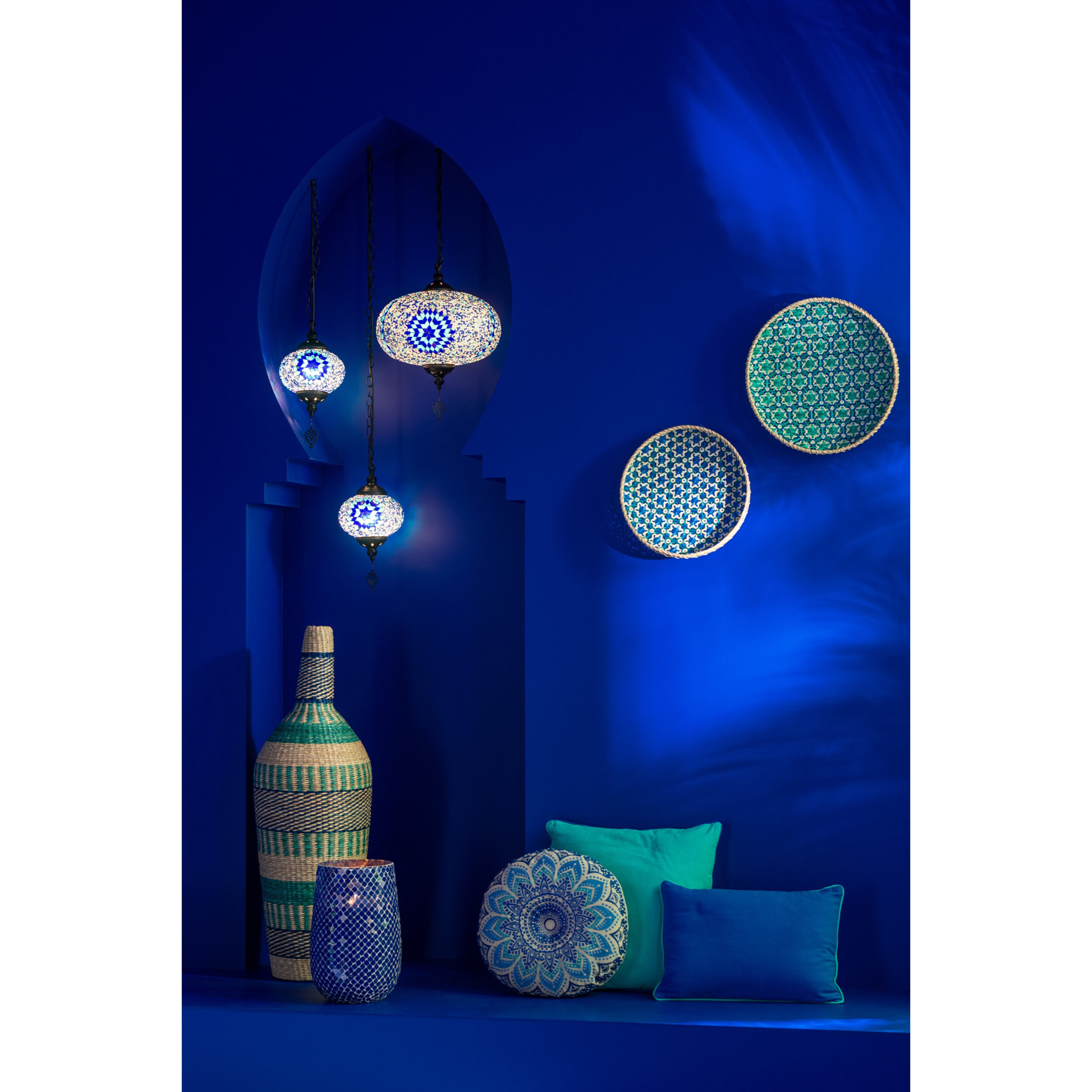 J-Line bougie parfumée Mia Mosaique - Juniper Love - verre - bleu - large - 230H