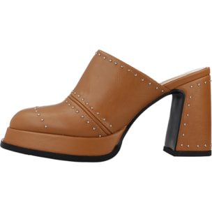 SANDALIAS NOA HARMON 9675N