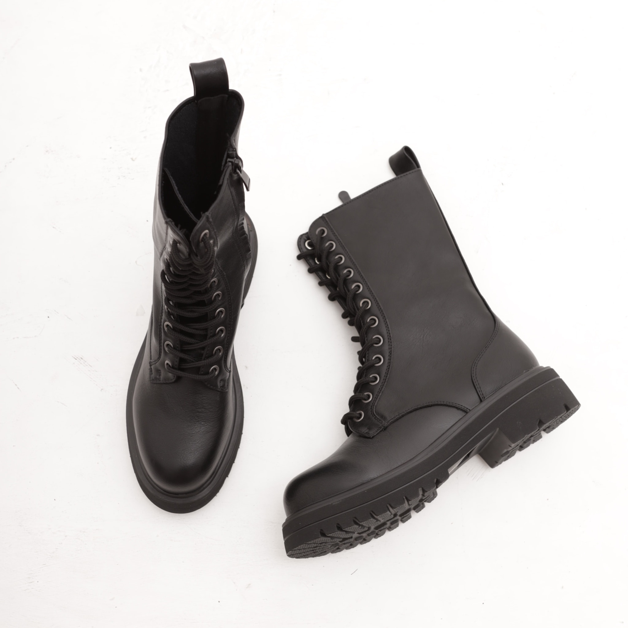 ANFIBIO ALTO 12 BUCHI NERO