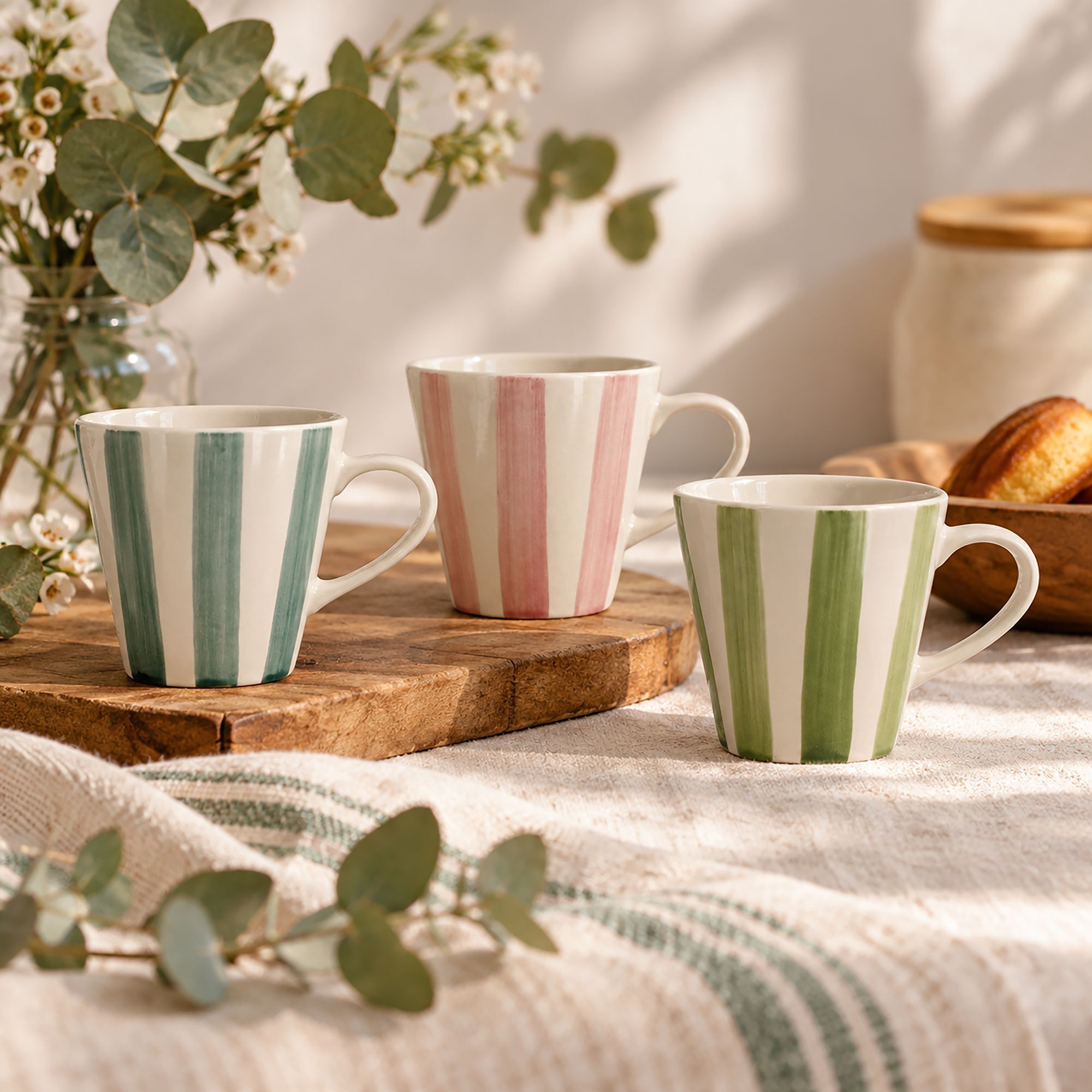 Lot de 6 tasses 20cl en grès blanc et rayures colorées ARLEQUIN