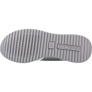 Sneakers de  Mujer de la marca GEOX  modelo D DORALEA B GRIS