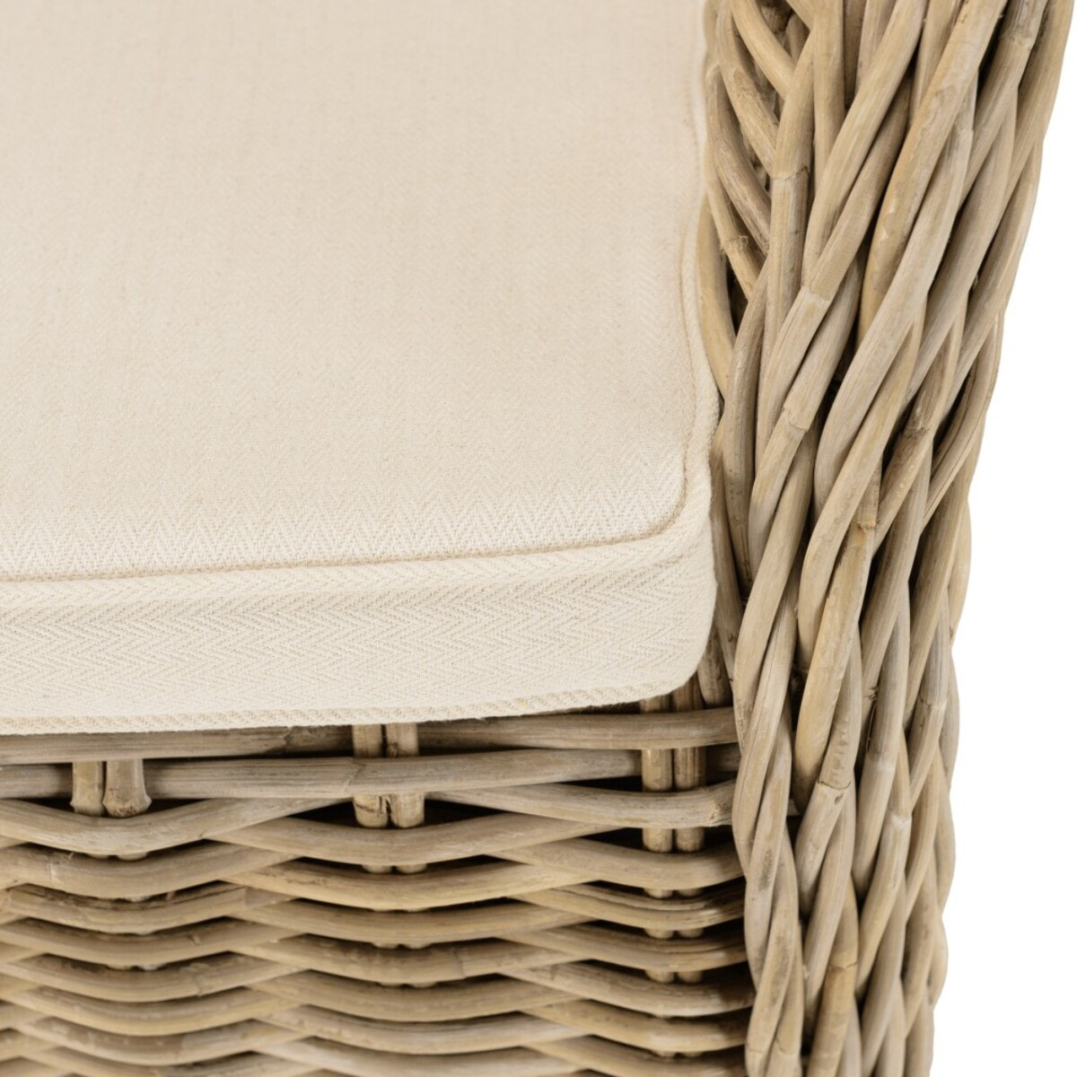 KALLY - Fauteuil en kubu avec coussin d'assise blanc