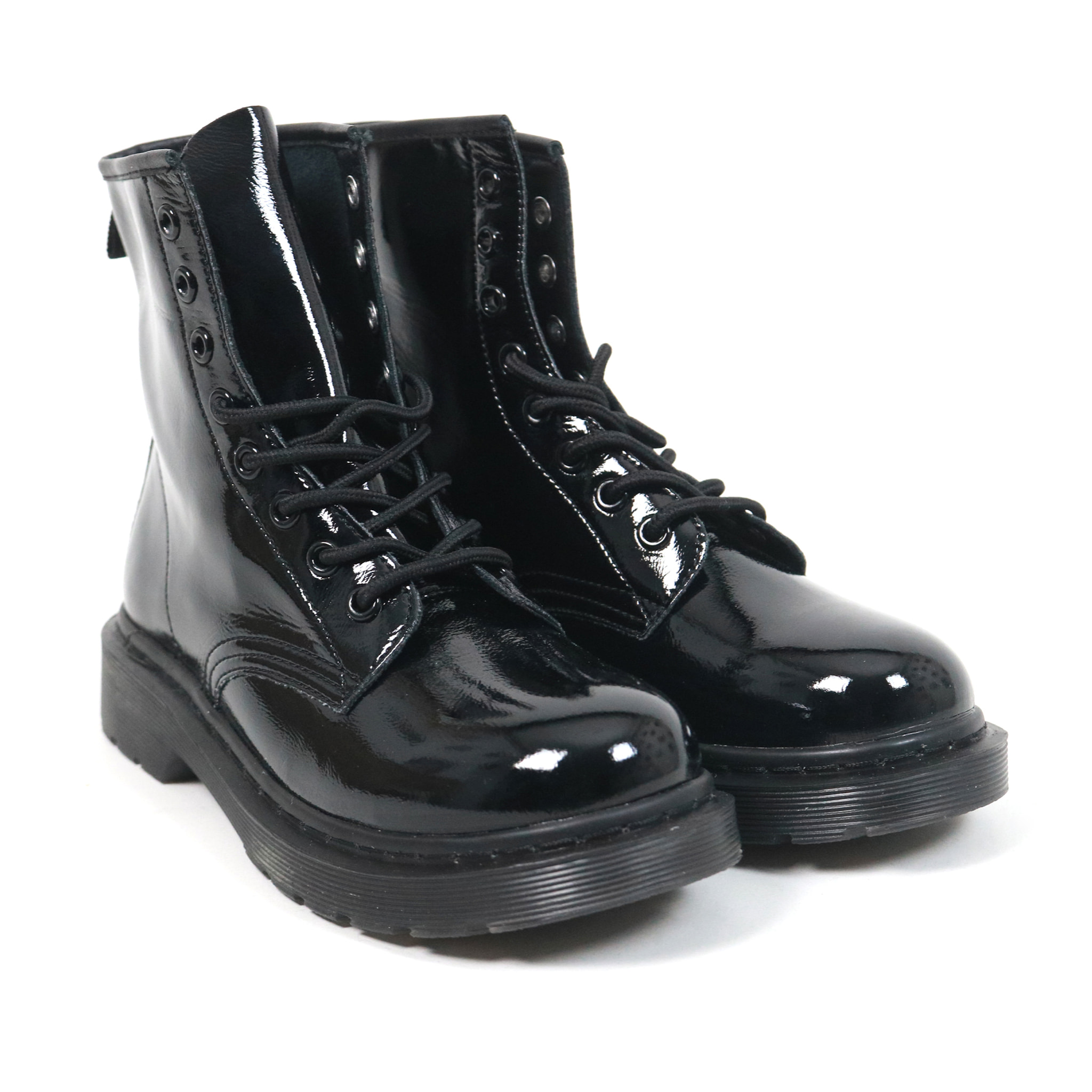 ANFIBIO 8 BUCHI VERNICE NERO