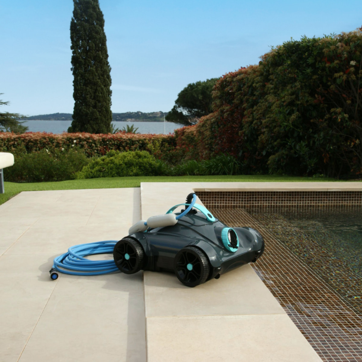 Bestway Robot piscine Moly nettoyage fond plat et pentes 28 m² max