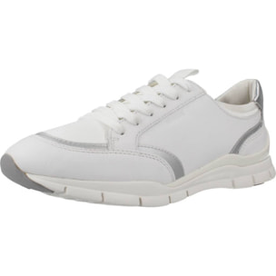 Sneakers de  Mujer de la marca GEOX  modelo D SUKIE White