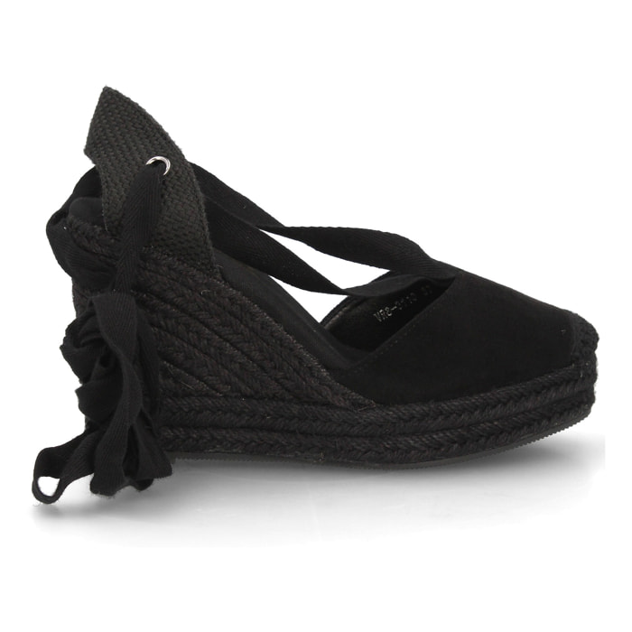 Alpargata de cuña alta de esparto con cintas