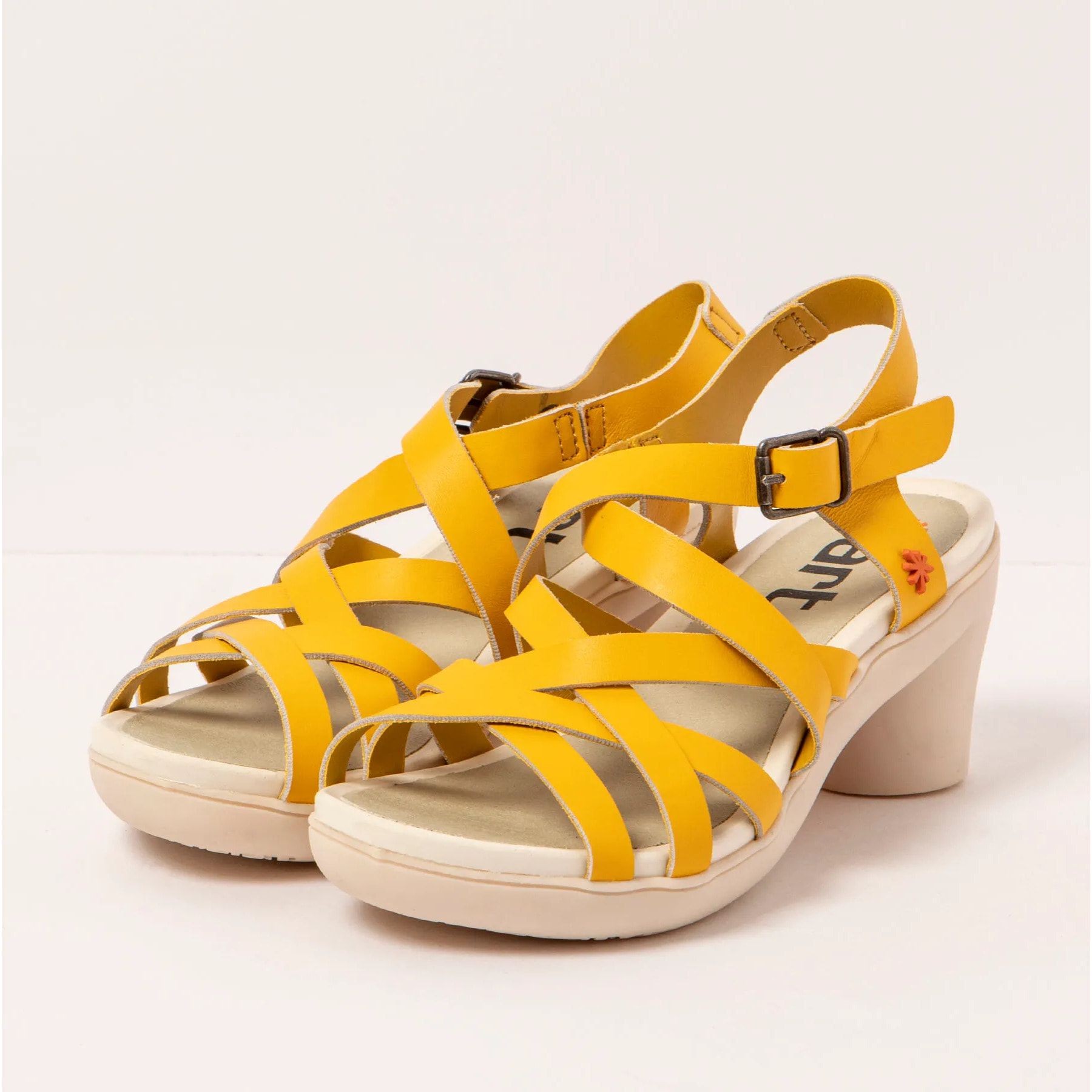 Sandalias 1477 NAPPA YELLOW / ALFAMA color Yellow