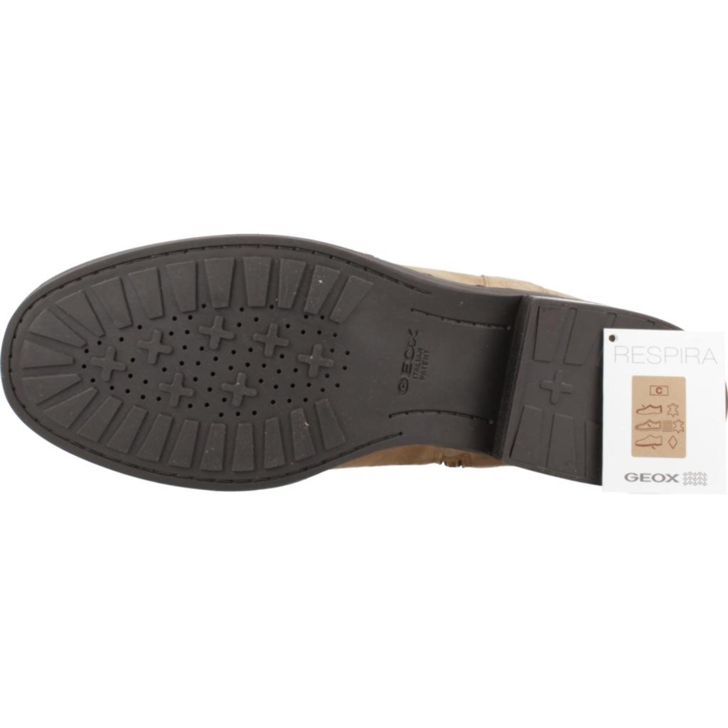 Botines Mujer de la marca GEOX  modelo D LARYSSE MARRON CLARO