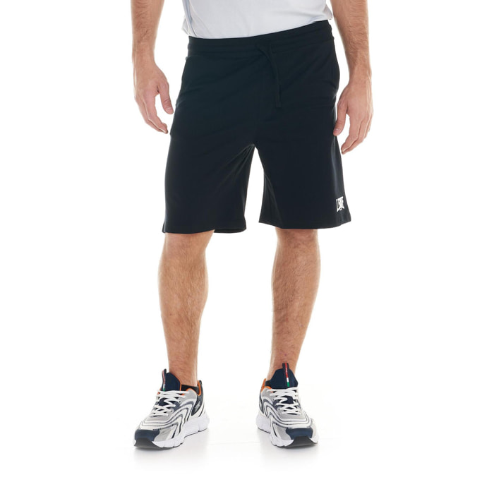 Pantalones cortos deportivos para hombre.
