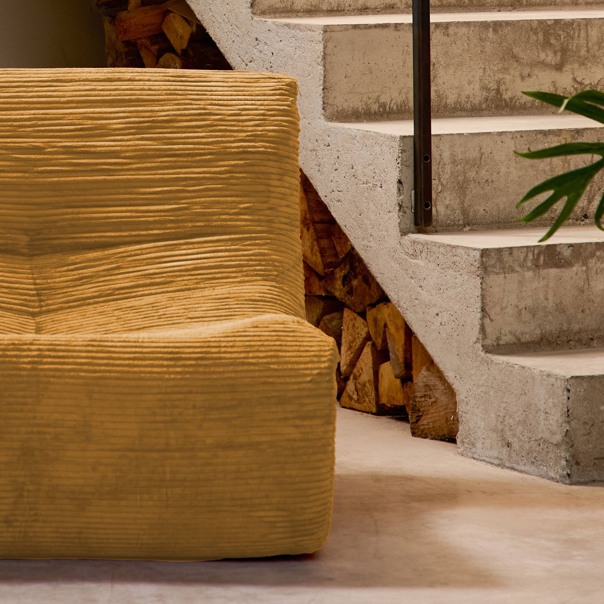 Chauffeuse velours côtelé 2 places moutarde L 91 x P 105 x H 72 cm - SOKOL