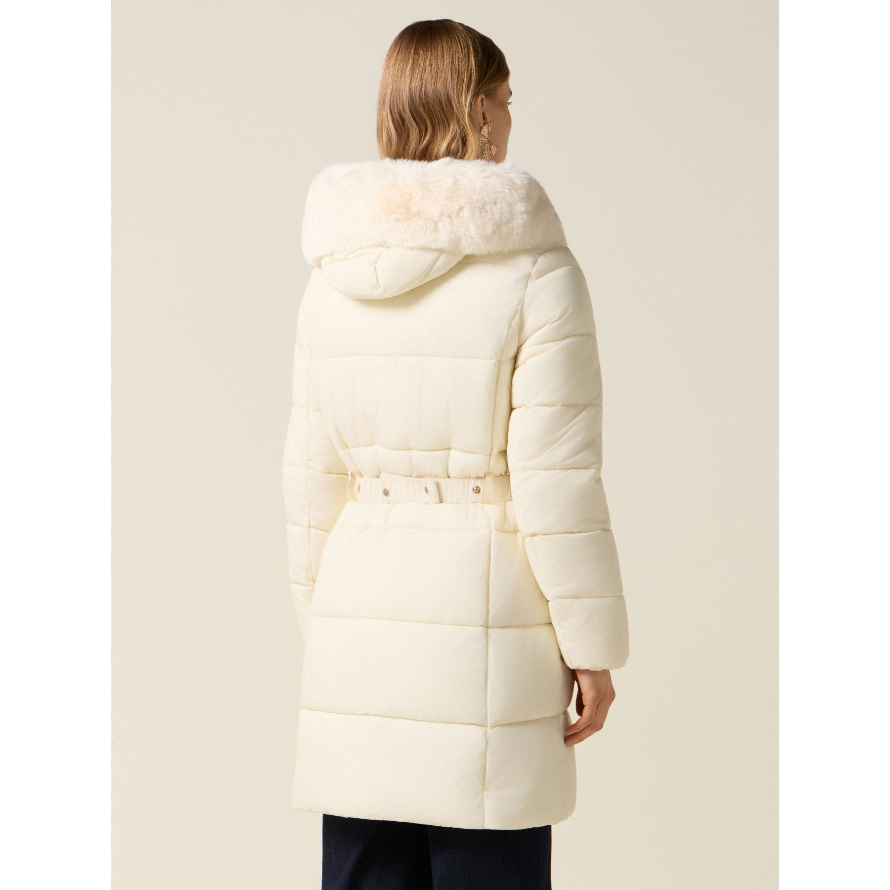 Oltre - Plumífero midi con cinturón joya - Marfil