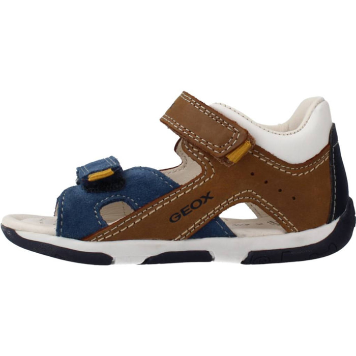Sandalias Niño de la marca GEOX  modelo TAPUZ BOY A MULTICOLOR