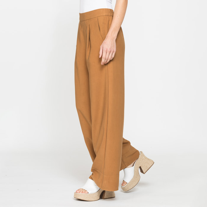 JEANS A PALAZZO IN MISTO VISCOSA. COMFORT FIT