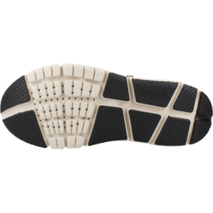 Zapatillas Niño de la marca GEOX  modelo J FLEXYPER BOY VERDE