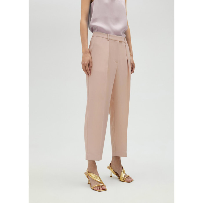 Pantaloni morbidi nude