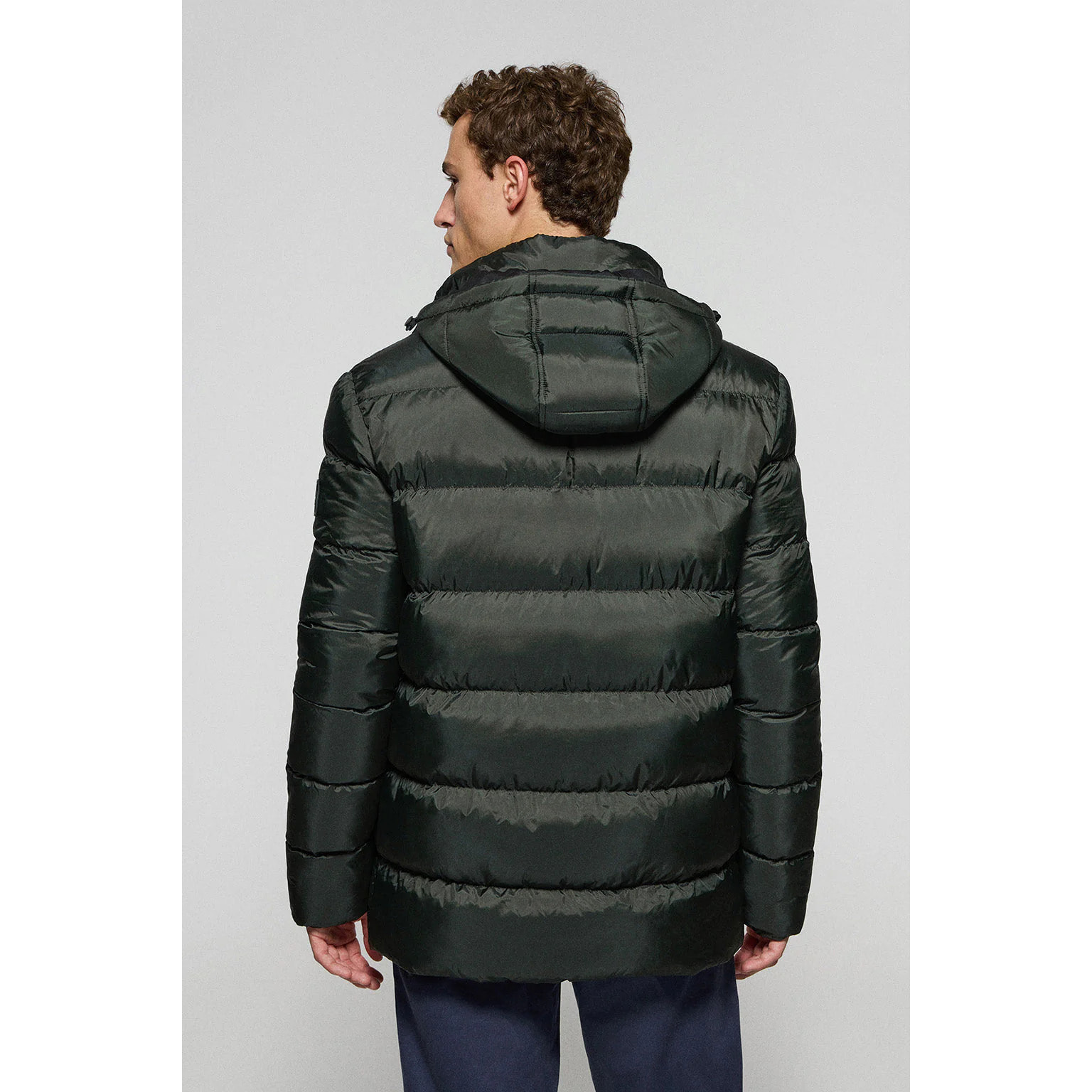 Giaccone verde Greenwich con tasche e cappuccio fisso con particolari Polo Club