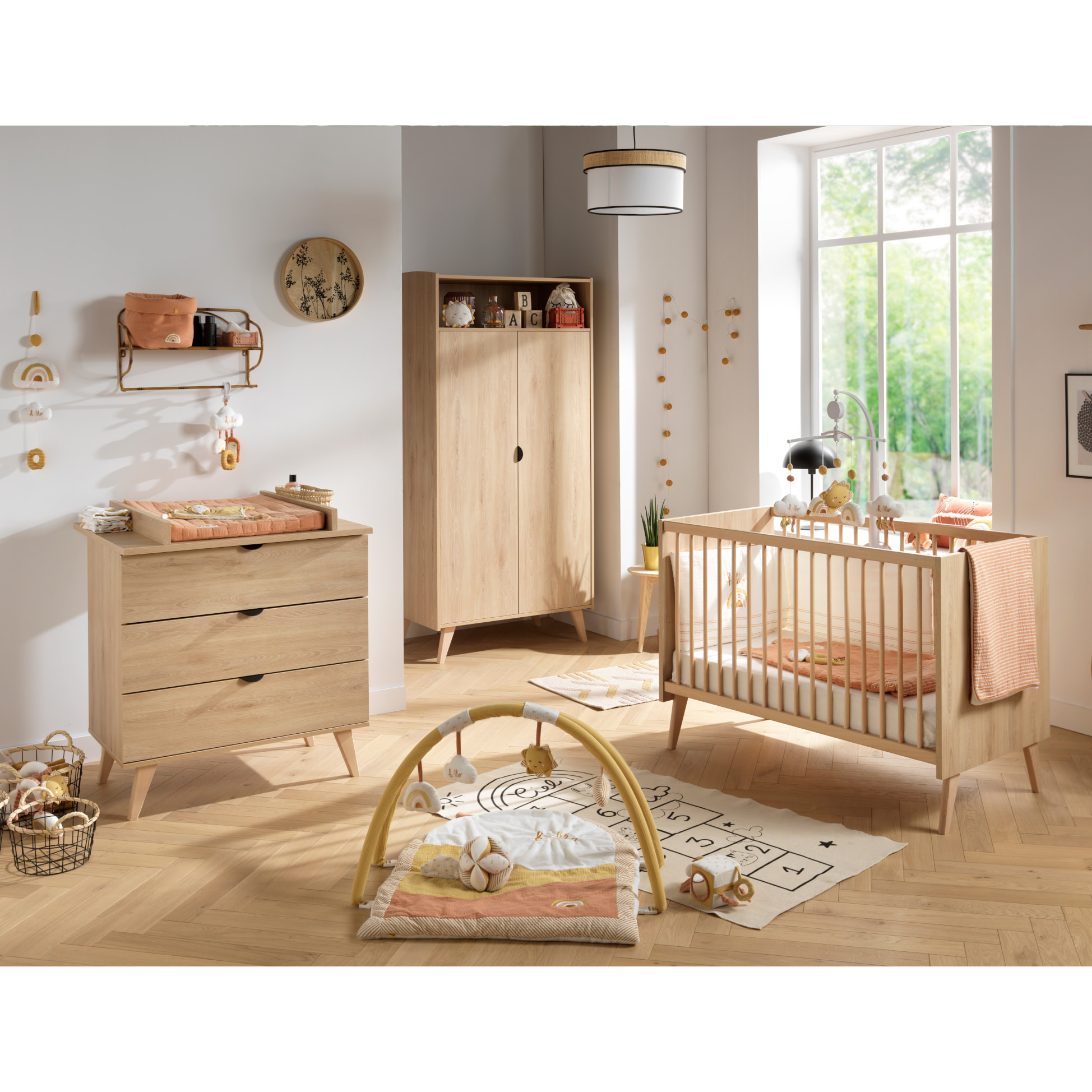 Commode à langer 3 tiroirs poignées métal - décor bois hêtre charme