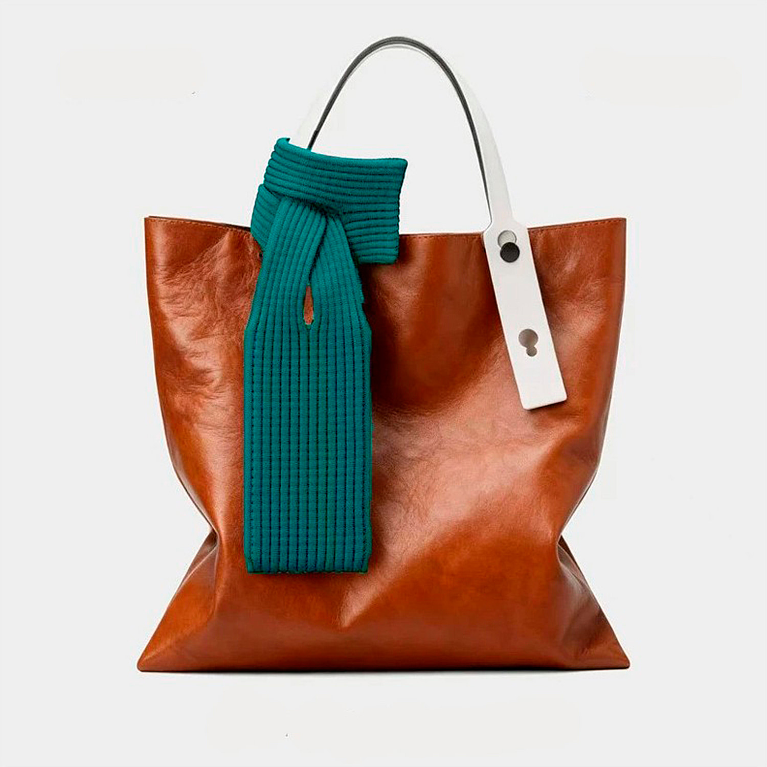 Bolso bandolera para móvil de 78 cm, diseño ligero y práctico, 100% poliéster de alta calidad.