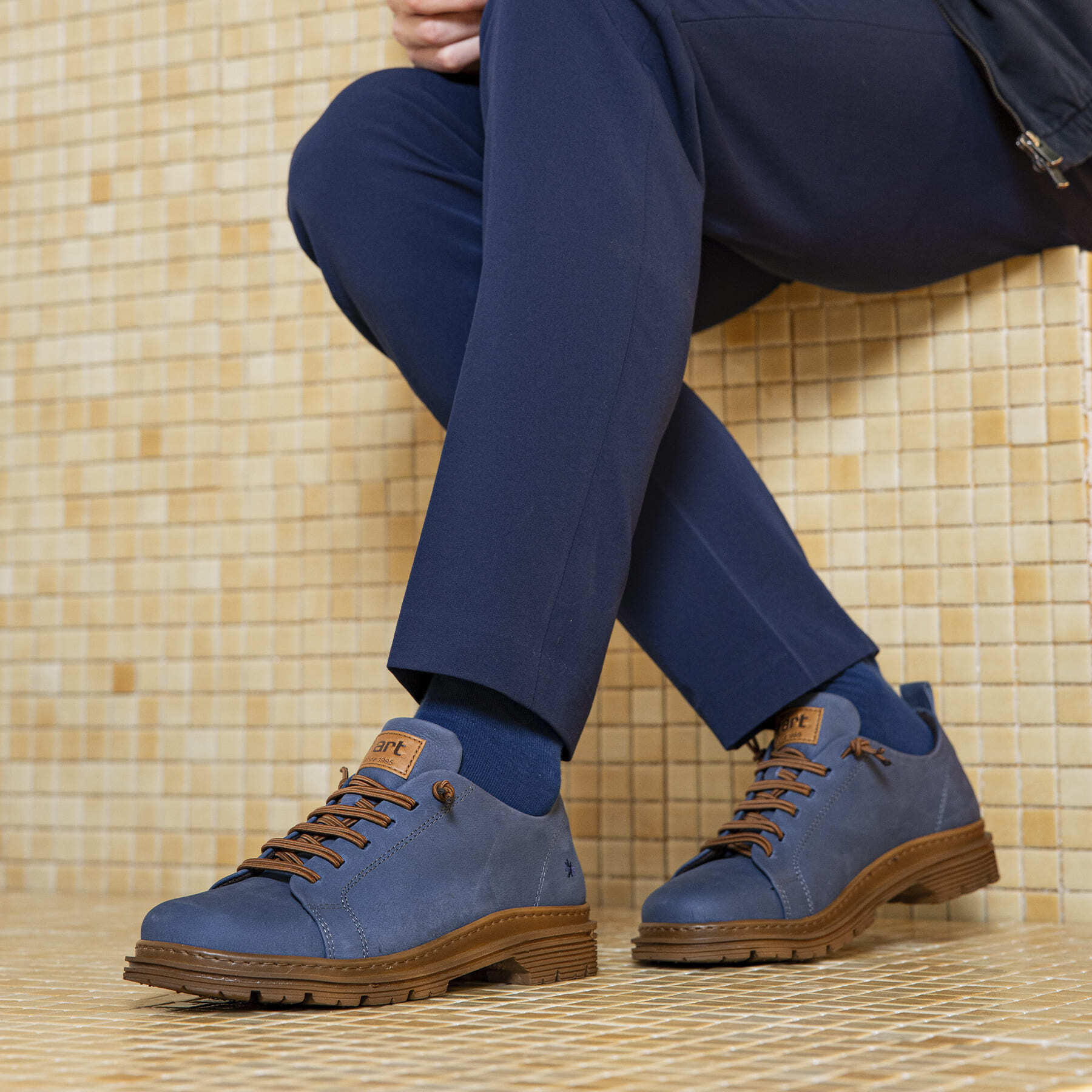 Zapatos 1897 NOBUCK RED/ BIRMINGHAM color Red