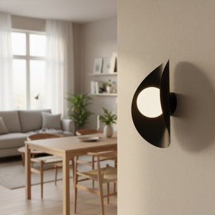 Lampada da parete Fiero in acciaio nero opaco