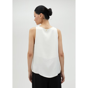 Top basic con spalline