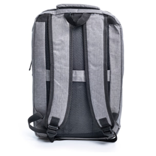 Zaino da cabina multiscomparto, porta laptop 17". Adattabile a Trolley. Presa USB esterna nascosta.
