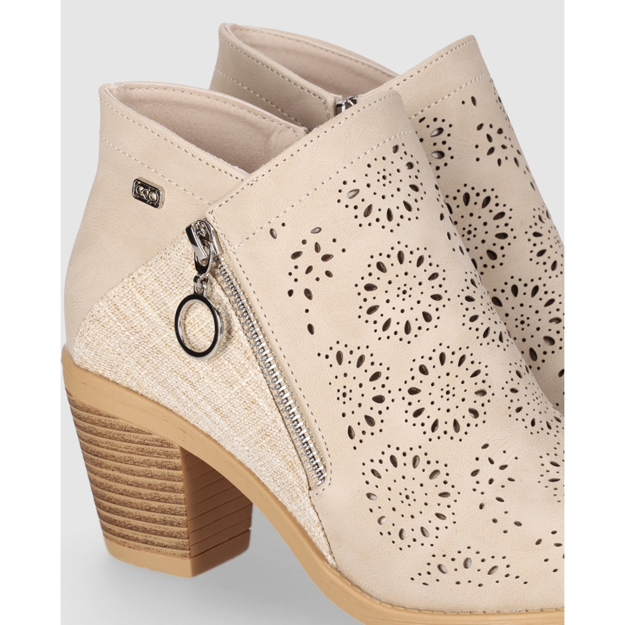 Botines de Piel Sintética - Beig - Tacón: 6 cm