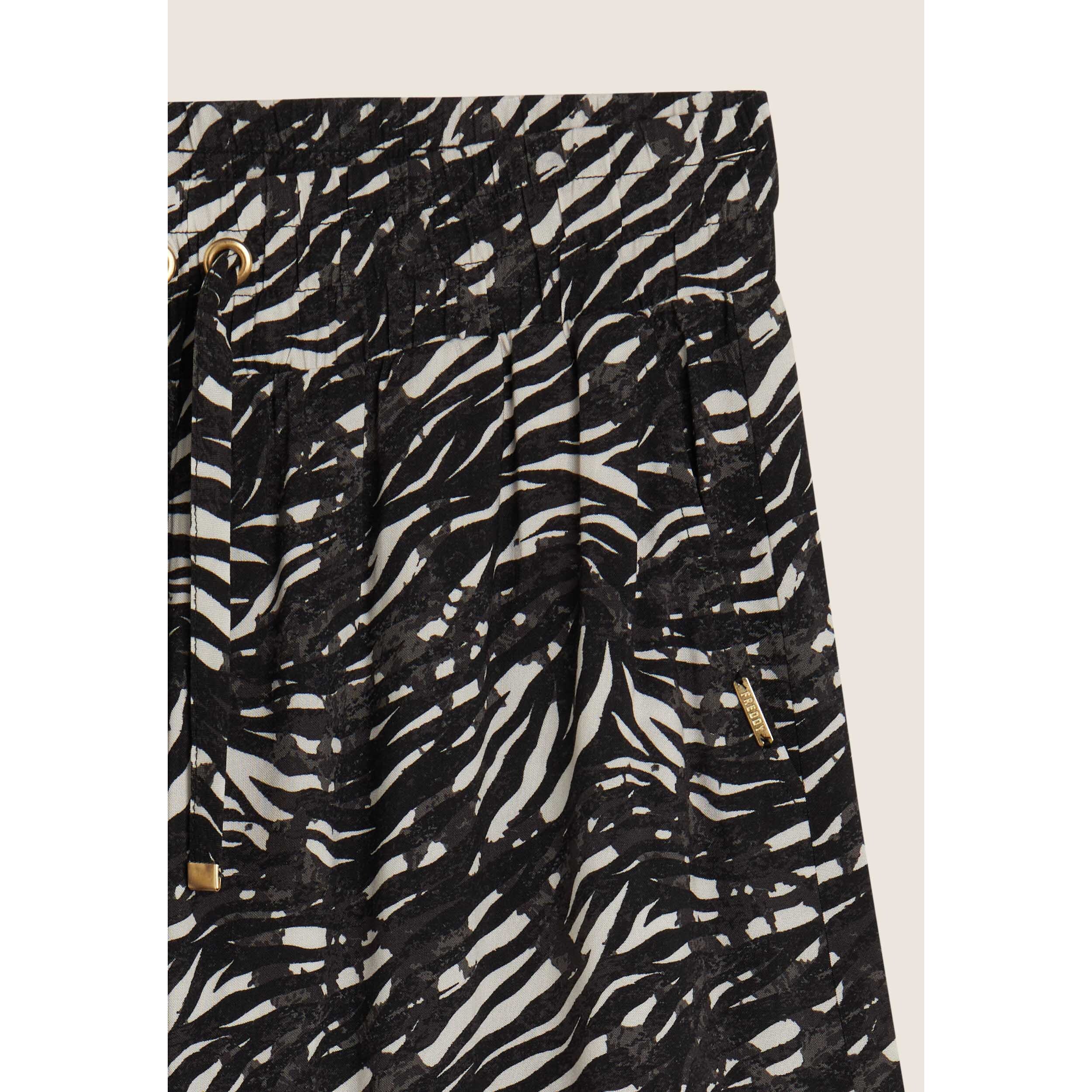 Pantaloni corti in viscosa animalier con vita elasticizzata