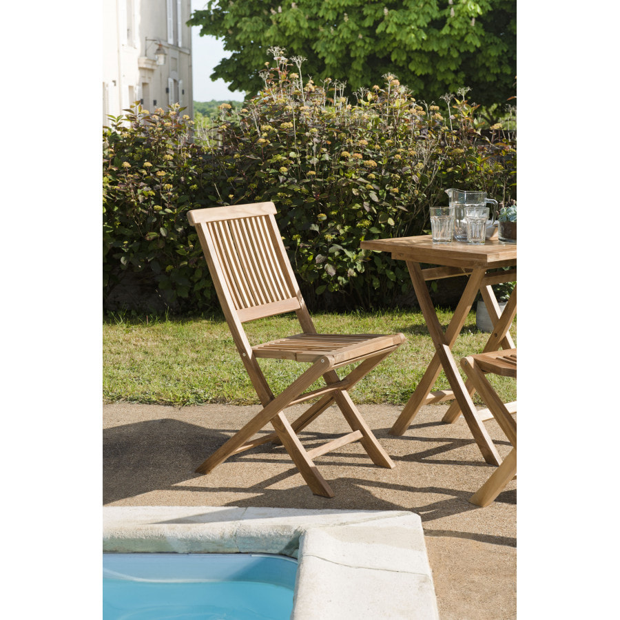 HARRIS - SALON DE JARDIN EN BOIS TECK 2 personnes : Ensemble de jardin - 1 Table carrée pliante 60 cm et 2 chaises