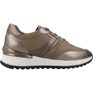 Sneakers de  Mujer de la marca GEOX  modelo D DESYA MARRON