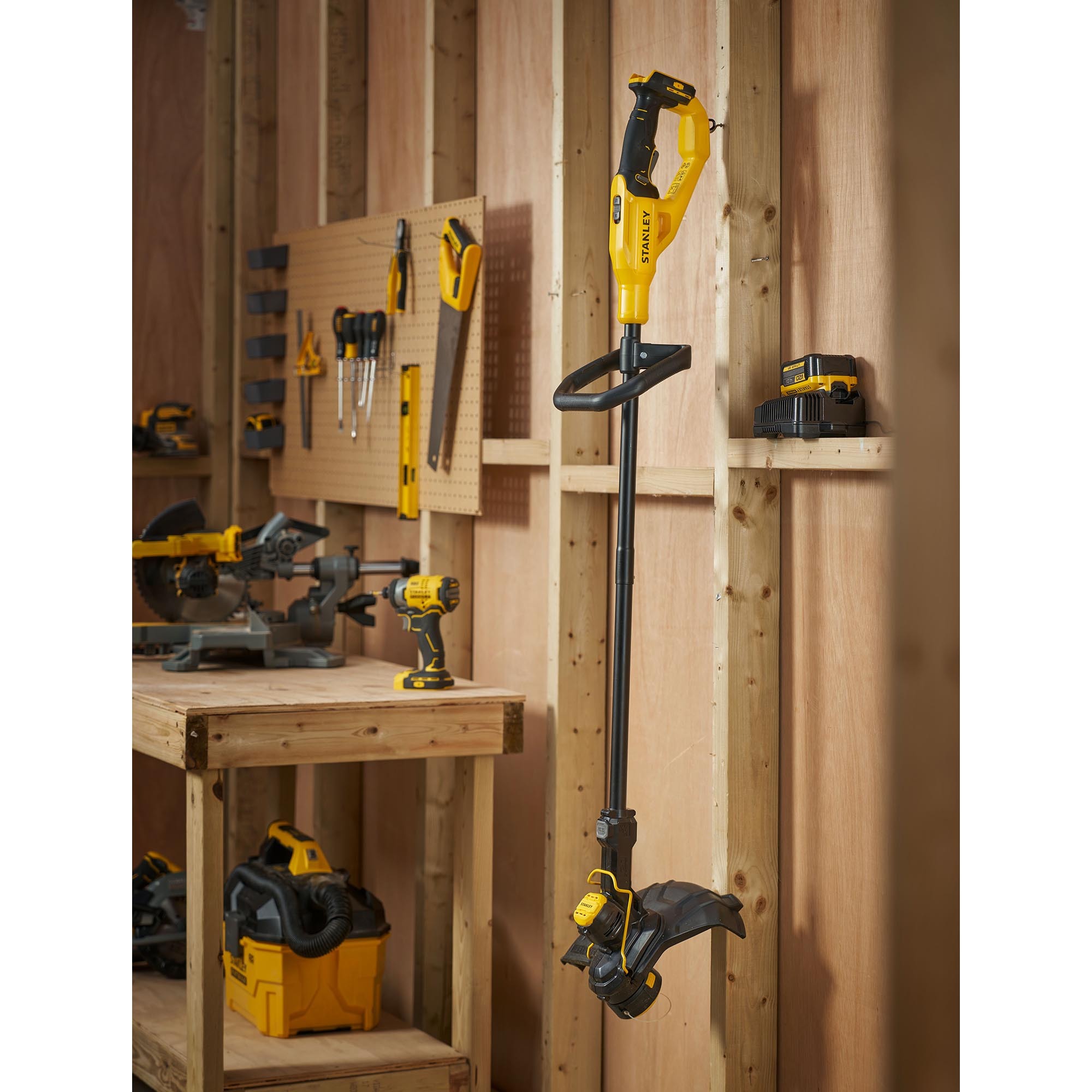 Coupe-bordures 33cm 18V Stanley FatMax V20 - sans batterie